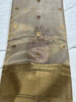Nakshi Border Katan Chanderi in Ivory Gold with Chevron Zari Pallu - Image 2
